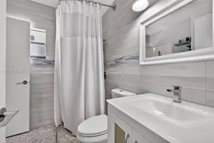 317 S Riverside Dr, Pompano Beach, FL 33062 - Photo 11