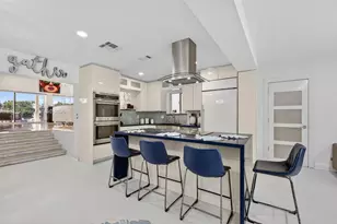 317 S Riverside Dr, Pompano Beach, FL 33062 - Photo 5