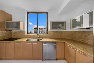 16275 Collins Ave, Sunny Isles Beach, FL 33160 - Photo 31