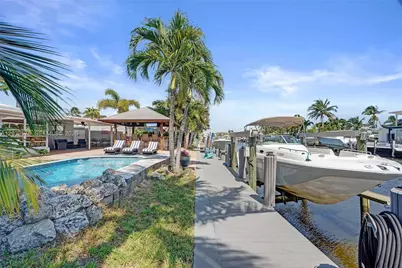 200 SE 3rd St, Pompano Beach, FL 33060 - Photo 3
