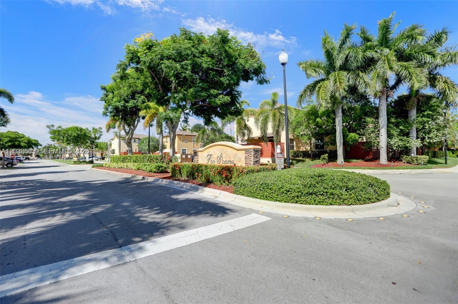 9303 SW 227th St #4-3 - 9303 SW 227th St #4-3, Cutler Bay, FL 33190 Luxury Property | Jose Angel Pina