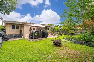 247 NW 51st Ave, Miami, FL 33126 - Photo 27