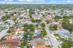 247 NW 51st Ave, Miami, FL 33126 - Photo 37