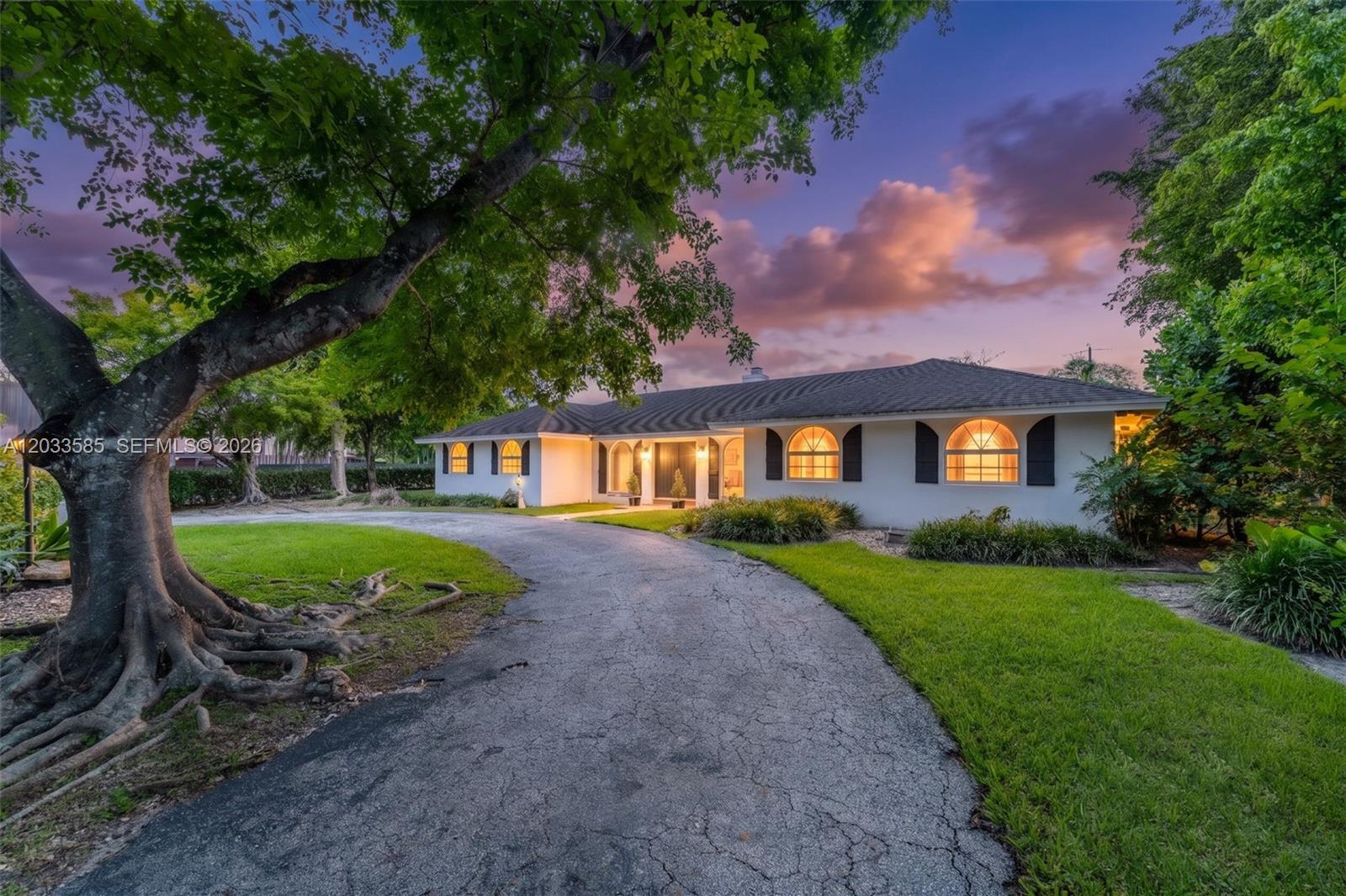 7603 SW 91 Ave - 7603 SW 91 Ave, Miami, FL 33173 Luxury Property | Jose Angel Pina