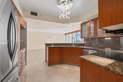 1900 Sunset Harbour Dr #1008, Miami Beach, FL 33139 - Photo 5