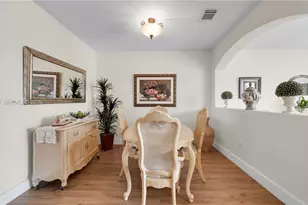 16590 SW 70th St, Miami, FL 33193 - Photo 7
