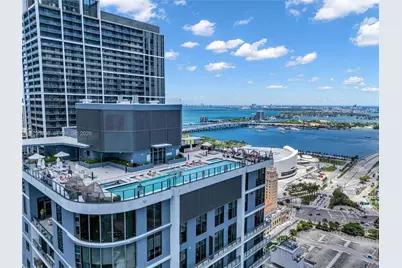 121 NE 5th St #1400, Miami, FL 33132 - Photo 5