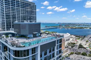 121 NE 5th St, Miami, FL 33132 - Photo 5