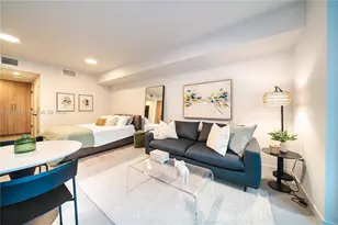 121 NE 5th St, Miami, FL 33132 - Photo 13
