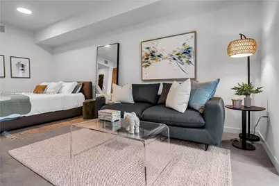 121 NE 5th St #1400, Miami, FL 33132 - Photo 31