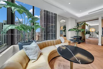 121 NE 5th St #1400, Miami, FL 33132 - Photo 45