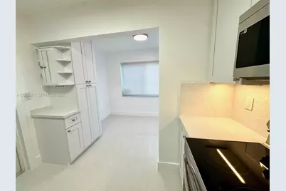 105-107 NE 30th Ct #107, Wilton Manors, FL 33334 - Photo 7