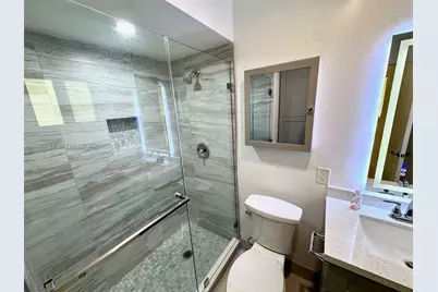 105-107 NE 30th Ct #107, Wilton Manors, FL 33334 - Photo 27