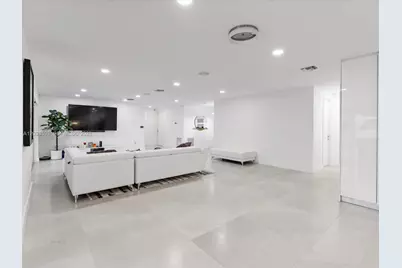 3325 NE 167th St #3325, North Miami Beach, FL 33160 - Photo 5