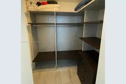 45 SW 9th St #1407, Miami, FL 33130 - Photo 13