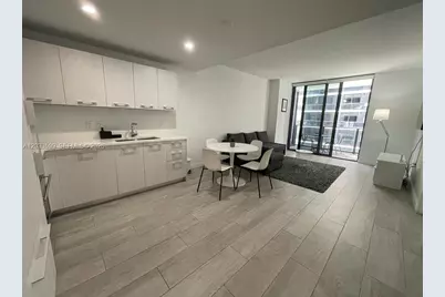 45 SW 9th St #1407, Miami, FL 33130 - Photo 5