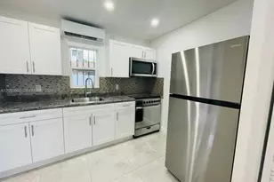 2437 NW 98th St, Miami, FL 33147 - Photo 19
