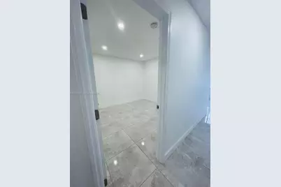2437 NW 98th St, Miami, FL 33147 - Photo 9