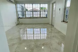 2437 NW 98th St, Miami, FL 33147 - Photo 5