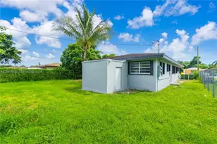 1011 NW 9th St, Homestead, FL 33030 - Photo 23