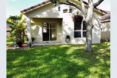 3910 NE 10th Dr, Homestead, FL 33033 - Photo 7
