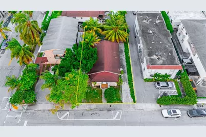 1267 NW 3rd St, Miami, FL 33125 - Photo 17