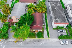 1267 NW 3rd St, Miami, FL 33125 - Photo 17
