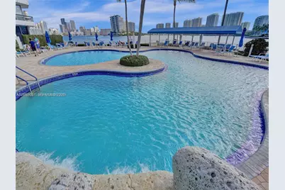 3530 Mystic Pointe Dr #1907, Aventura, FL 33180 - Photo 3