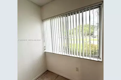 731 N Pine Island Rd #103, Plantation, FL 33324 - Photo 9