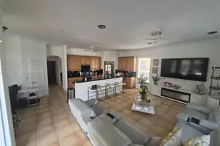 6743 SW 163rd Pl, Miami, FL 33193 - Photo 9