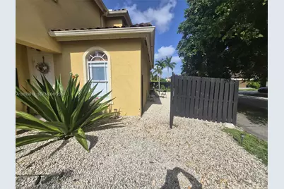 6743 SW 163rd Pl, Miami, FL 33193 - Photo 17