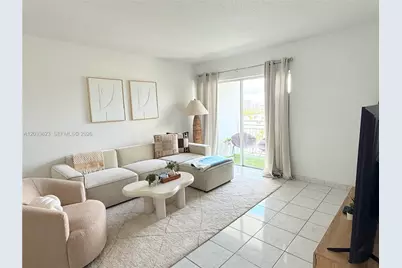 400 Kings Point Dr #928, Sunny Isles Beach, FL 33160 - Photo 11