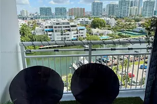 400 Kings Point Dr, Sunny Isles Beach, FL 33160 - Photo 9