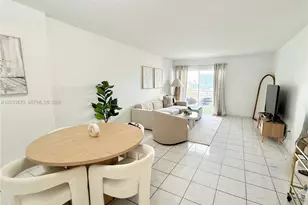 400 Kings Point Dr, Sunny Isles Beach, FL 33160 - Photo 23