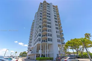 11930 N Bayshore Dr, North Miami, FL 33181 - Photo 3