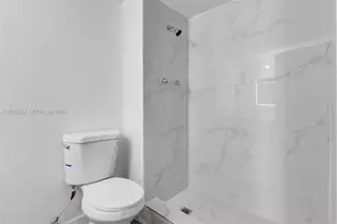 11930 N Bayshore Dr, North Miami, FL 33181 - Photo 23