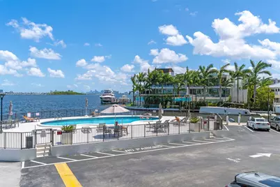 11930 N Bayshore Dr #704, North Miami, FL 33181 - Photo 37