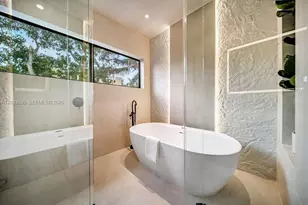 906 NE 17th Terrace, Fort Lauderdale, FL 33304 - Photo 47