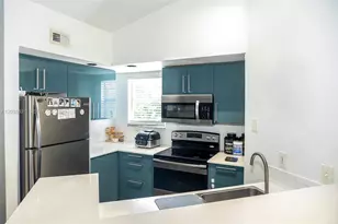 13060 Vista Isles Dr, Sunrise, FL 33325 - Photo 3