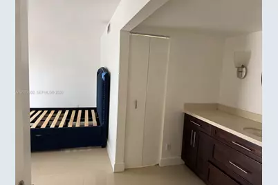 66 N Valencia Ave #PH2A, Coral Gables, FL 33134 - Photo 9