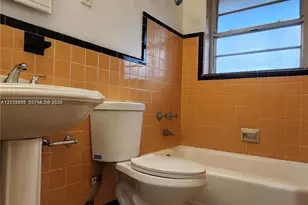 20 Park Dr, Bal Harbour, FL 33154 - Photo 3