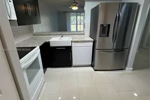 7561 NW 1st St, Margate, FL 33063 - Photo 7