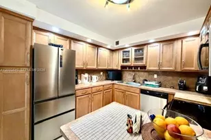 2450 NE 135th St, North Miami, FL 33181 - Photo 11