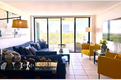 2450 NE 135th St #704, North Miami, FL 33181 - Photo 9