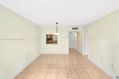 9410 Tangerine Pl #105, Davie, FL 33324 - Photo 7