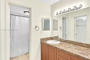 9410 Tangerine Pl, Davie, FL 33324 - Photo 23