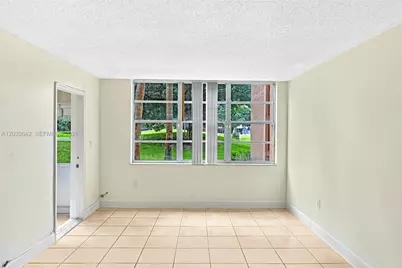 9410 Tangerine Pl #105, Davie, FL 33324 - Photo 15