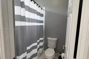 681 NW 42nd Ave, Plantation, FL 33317 - Photo 21
