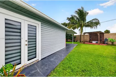 1710 SW 83rd Ter, Miramar, FL 33025 - Photo 29