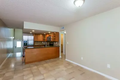 [Address not provided], Miami, FL 33193 - Photo 7